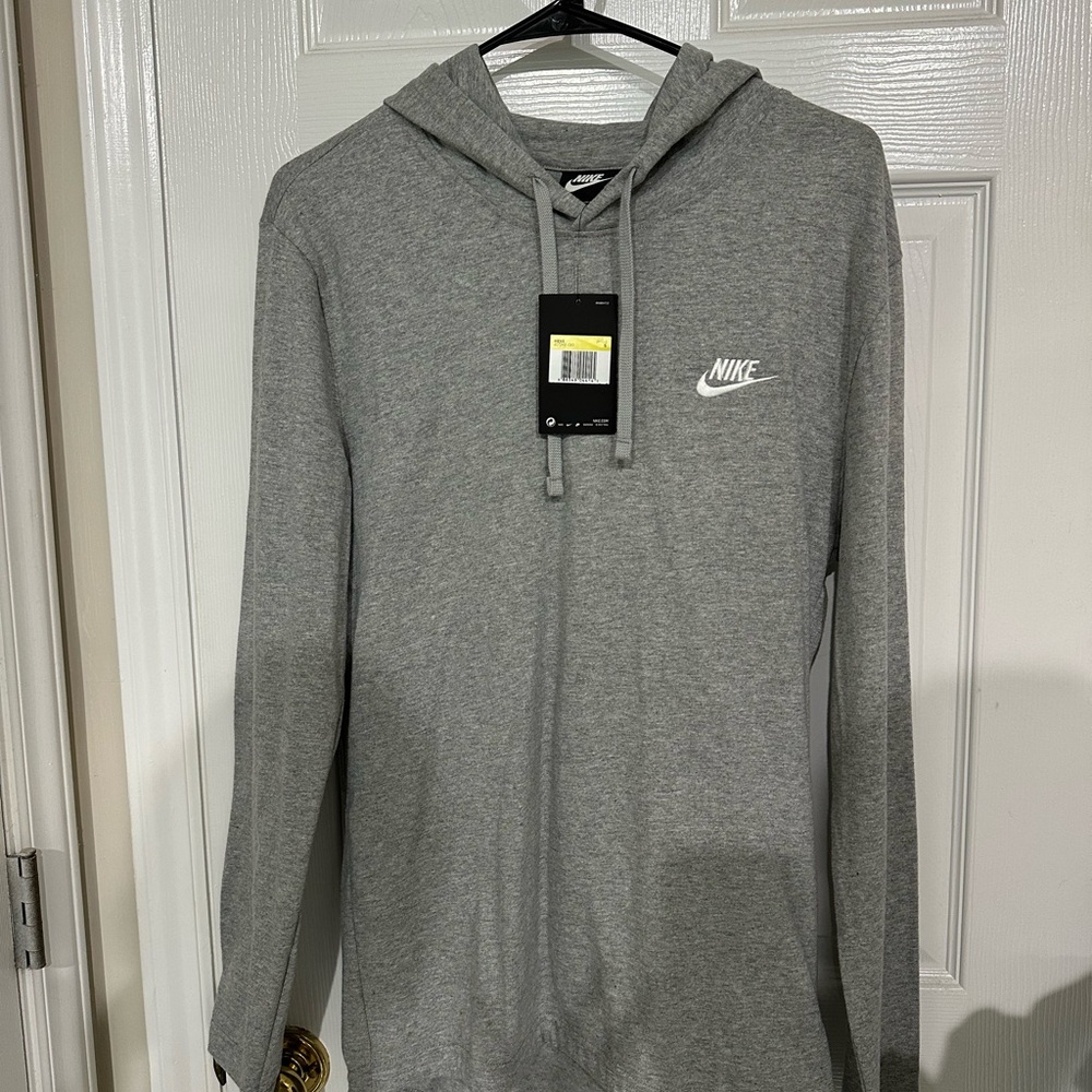 Nike Men’s Heather Gray Pullover Hoodie
